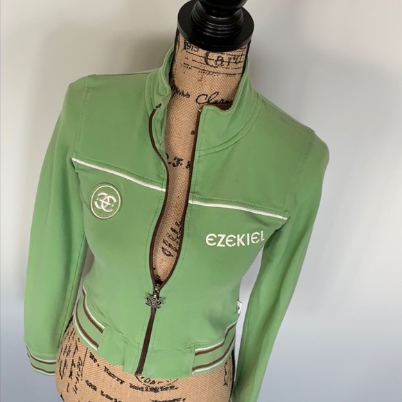 Logo Sweatshirt - Picture 16 of 16